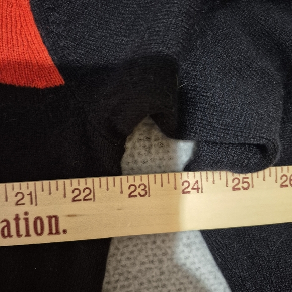 Everlane Women's Cashmere Mock Neck Long Sleeve Red Black Sweater Medium - Picture 4 of 6